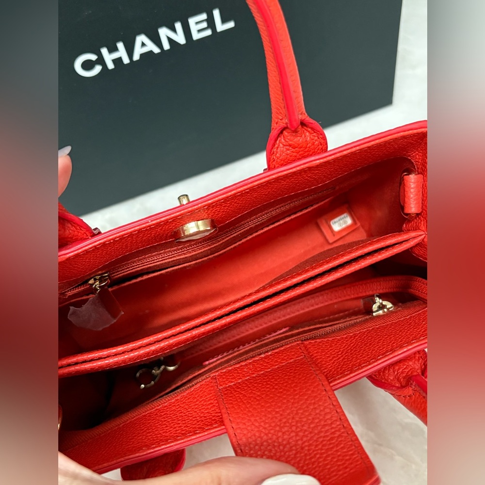 CHANEL mini NEO bag - Picture 4 of 12